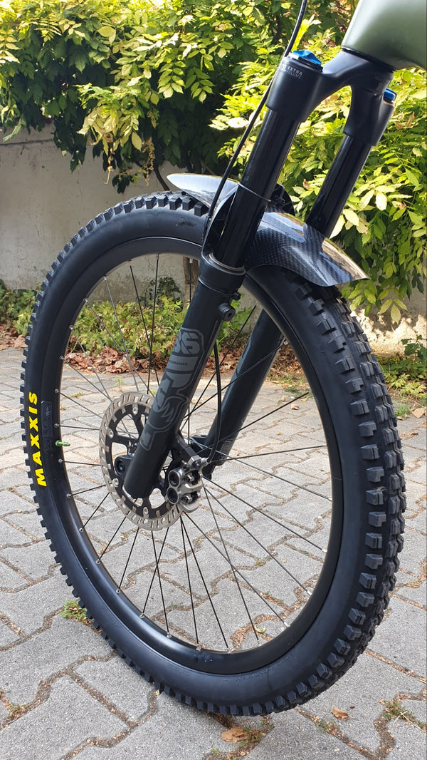 Guardabarros delantero y trasero MTB (fibra de carbono) VERSIÓN CORTA